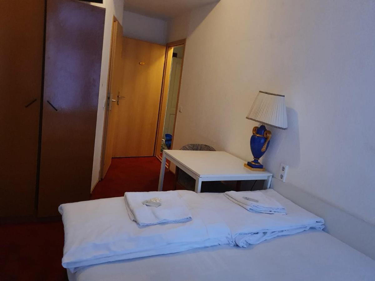 Maerkischer Hof Hotel — Photos 2